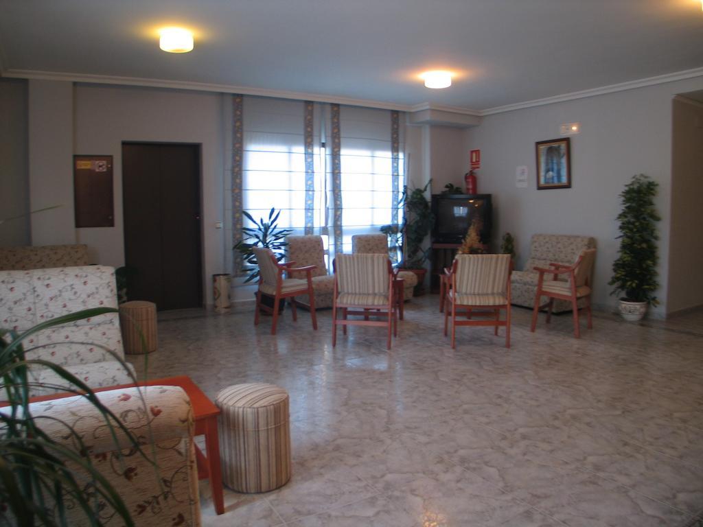 Hotel San Cristobal Кориа Экстерьер фото